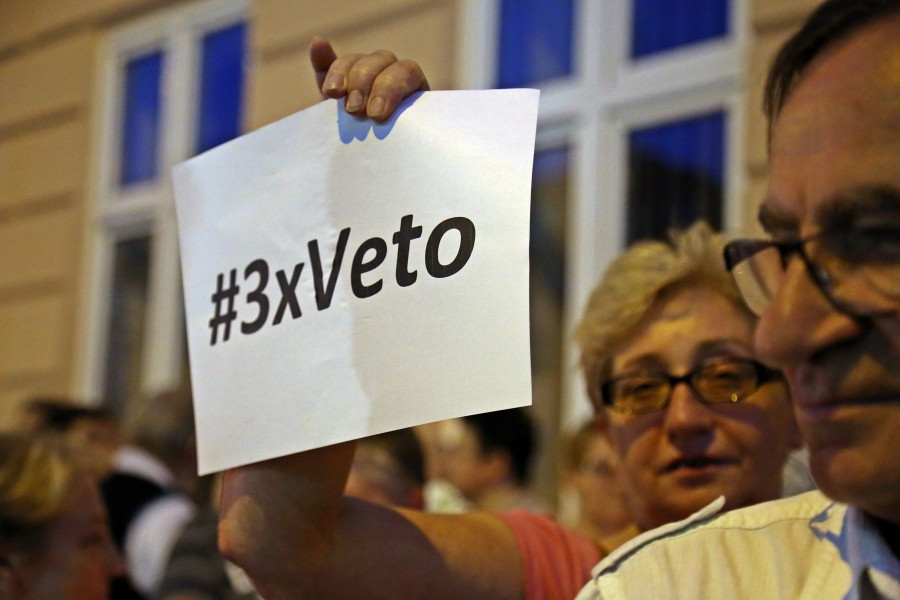 Kolejny dzień protestów pod sądem [OBSZERNA FOTORELACJA]