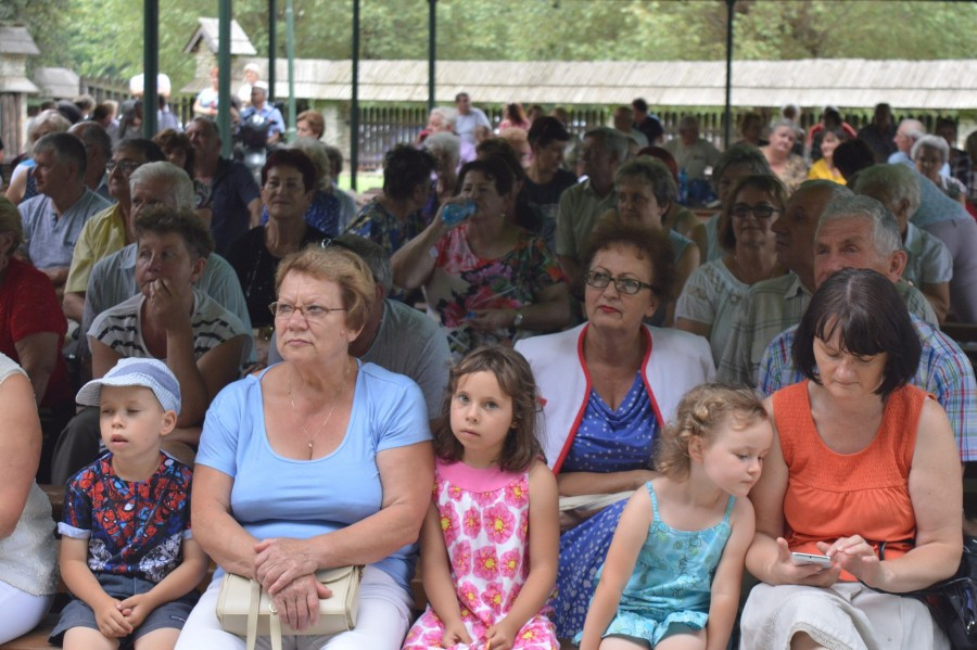 Polonusi dali popis w skansenie [FOTORELACJA]