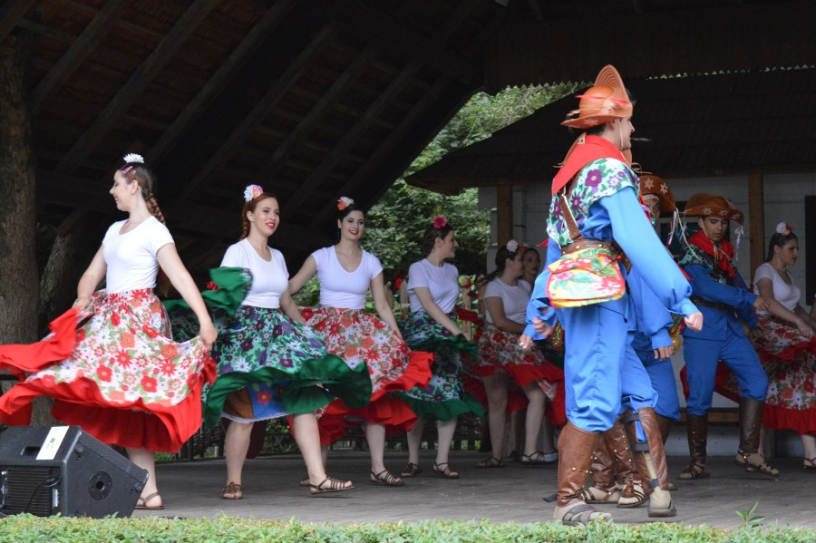 Polonusi dali popis w skansenie [FOTORELACJA]