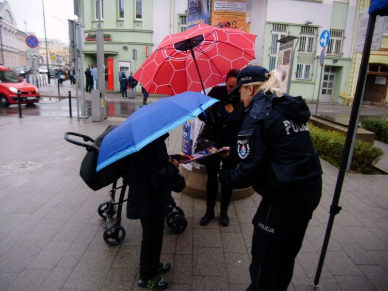 Policjanci wkroczą do szkół. Wszystko dla bezpieczeństwa