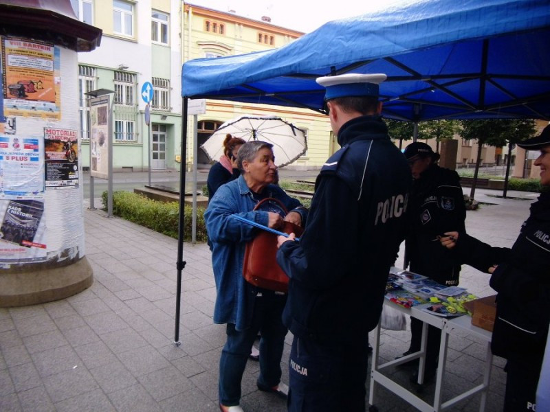 Policjanci wkroczą do szkół. Wszystko dla bezpieczeństwa