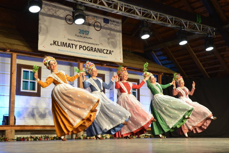 Dzień Współpracy Europejskiej w sanockim skansenie (FOTORELACJA)