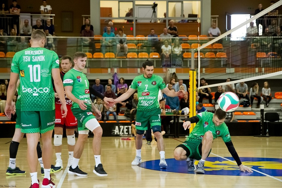 TSV Sanok przegrał z Krispolem Września [RETRANSMISJA, ZDJĘCIA, OPINIE]