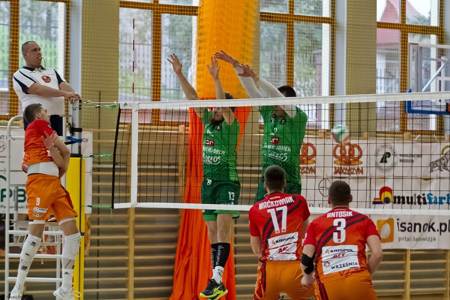 TSV Sanok przegrał z Krispolem Września [RETRANSMISJA, ZDJĘCIA, OPINIE]