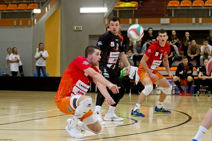 TSV Sanok przegrał z Krispolem Września [RETRANSMISJA, ZDJĘCIA, OPINIE]