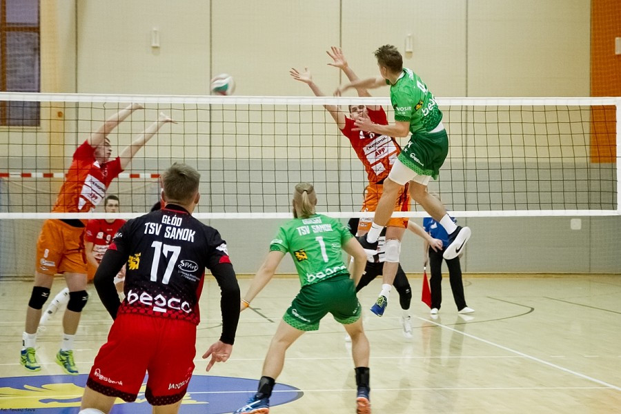 TSV Sanok przegrał z Krispolem Września [RETRANSMISJA, ZDJĘCIA, OPINIE]