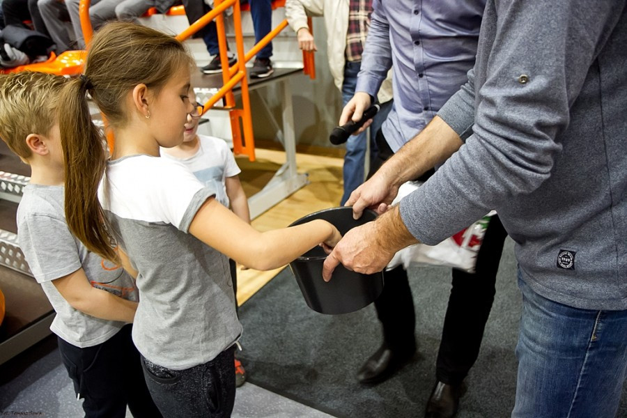 Bezcenne zwycięstwo TSV Sanok [FOTORELACJA, WIDEO]