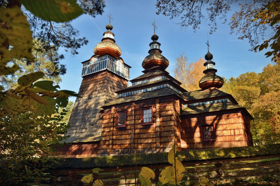 Skansen skąpany w jesiennym słońcu [ZDJĘCIA]