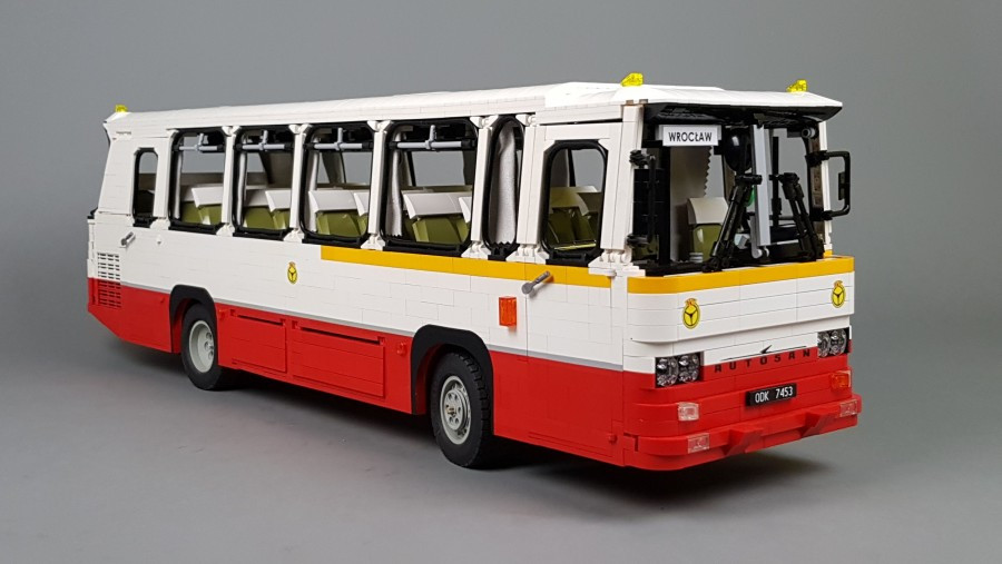 Zbudował kultowy Autosan z klocków