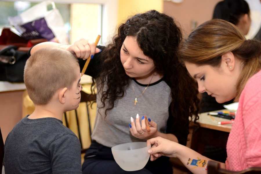 Profilaktyka, edukacja i zabawa i ponad setka przebadanych za darmo dzieci [ZDJĘCIA]