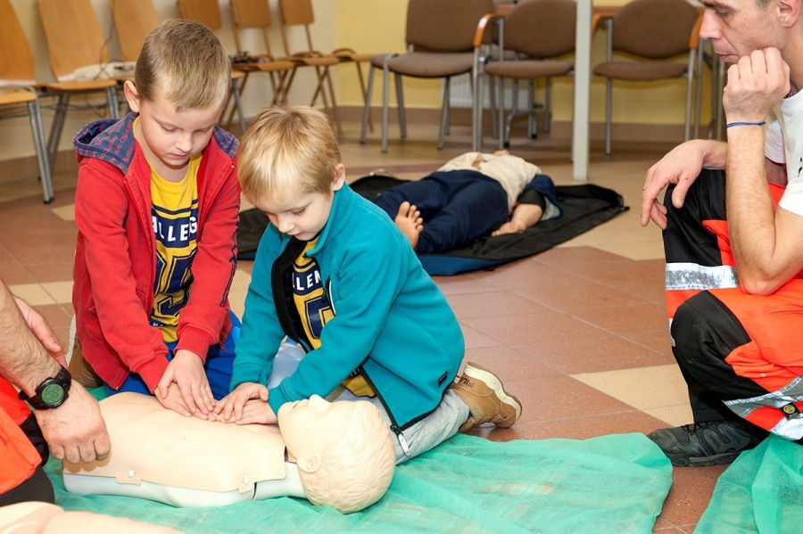 Profilaktyka, edukacja i zabawa i ponad setka przebadanych za darmo dzieci [ZDJĘCIA]