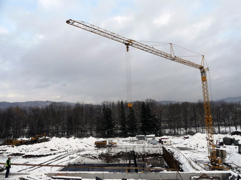 Basen rośnie w oczach [ZDJĘCIA]