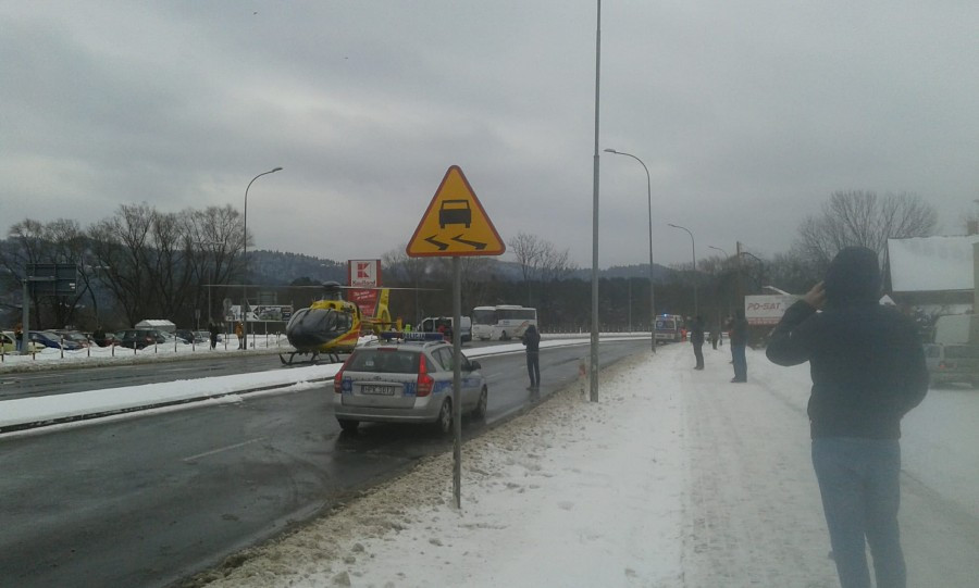 Zderzenie ciężarówki z osobówką. Ciężko ranne dziecko [ZDJĘCIA]