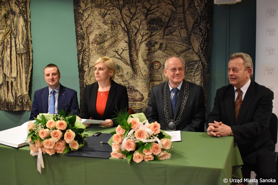 Sanok ma nowych Honorowych Obywateli Miasta [ZDJĘCIA]