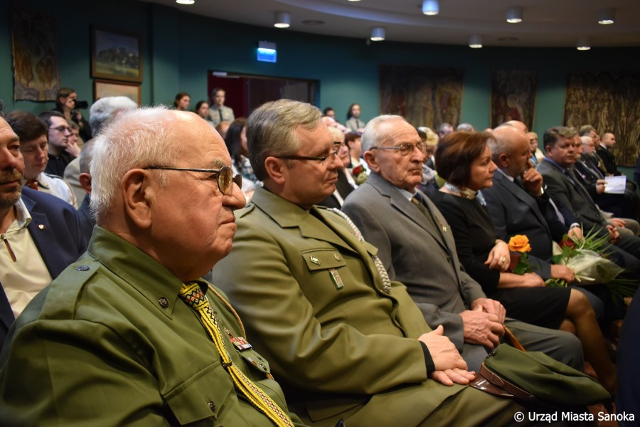 Sanok ma nowych Honorowych Obywateli Miasta [ZDJĘCIA]
