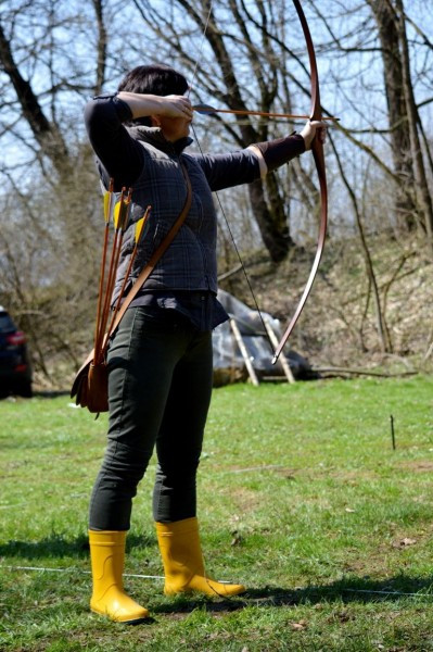 Strzelać jak Robin Hood [WIDEO]