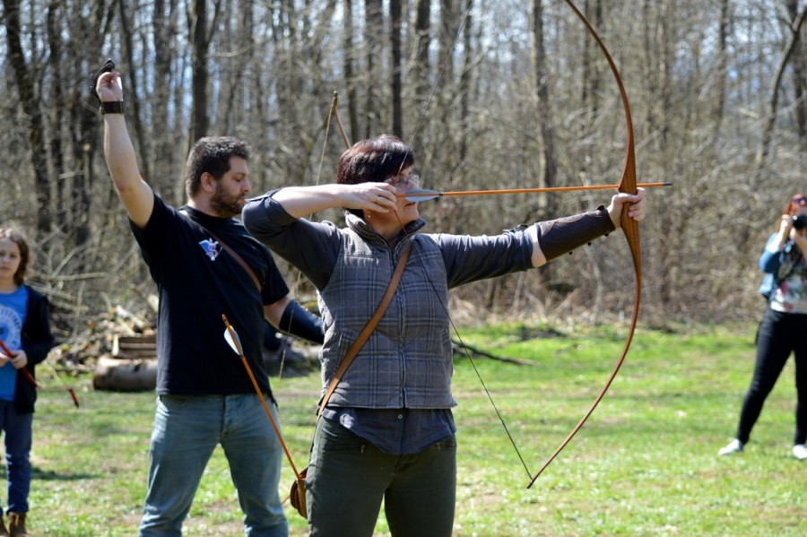 Strzelać jak Robin Hood [WIDEO]