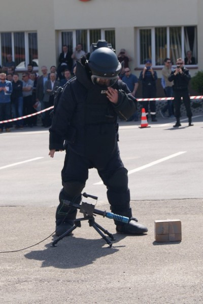Bomba i ewakuacja pracowników PGNiG w Sanoku [ZDJĘCIA]