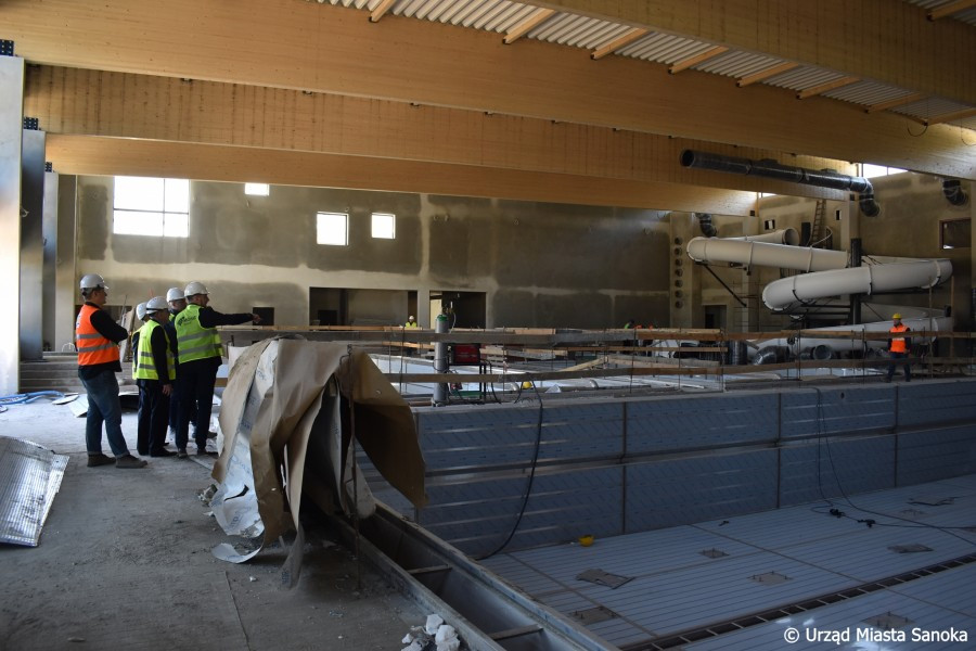 Zobacz, jak przebiega budowa Centrum Rehabilitacji i Sportu w Sanoku