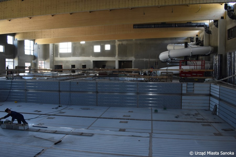 Zobacz, jak przebiega budowa Centrum Rehabilitacji i Sportu w Sanoku
