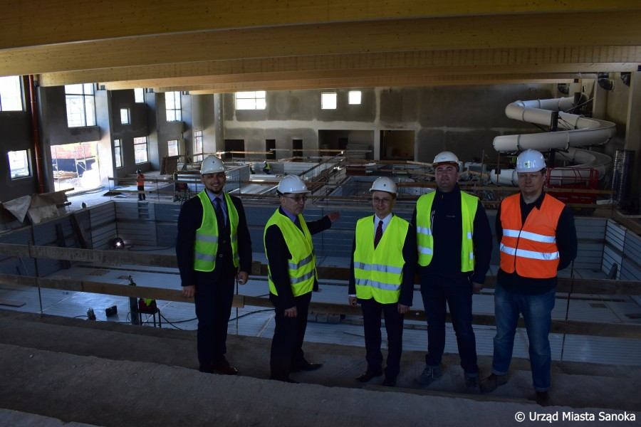 Zobacz, jak przebiega budowa Centrum Rehabilitacji i Sportu w Sanoku