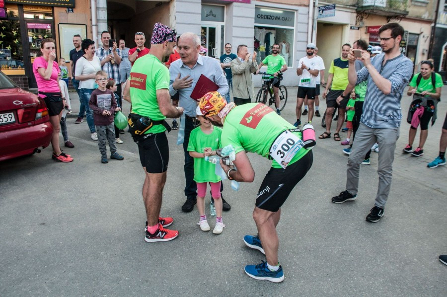Przebiegli małą pętlę bieszczadzką dla Anety i Hani