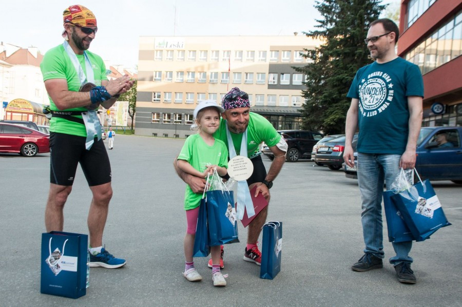 Przebiegli małą pętlę bieszczadzką dla Anety i Hani