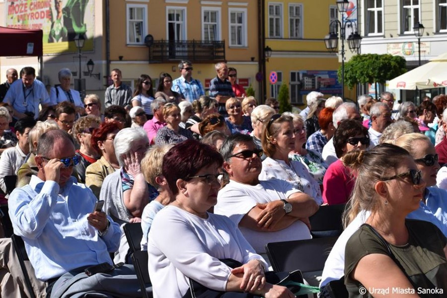Dzień Papieski i koncert Alicji Majewskiej w Sanoku
