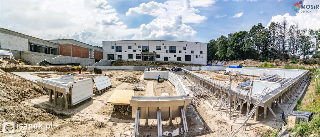 Zobacz jak postępują prace przy budowie Centrum Rehabilitacji i Sportu
