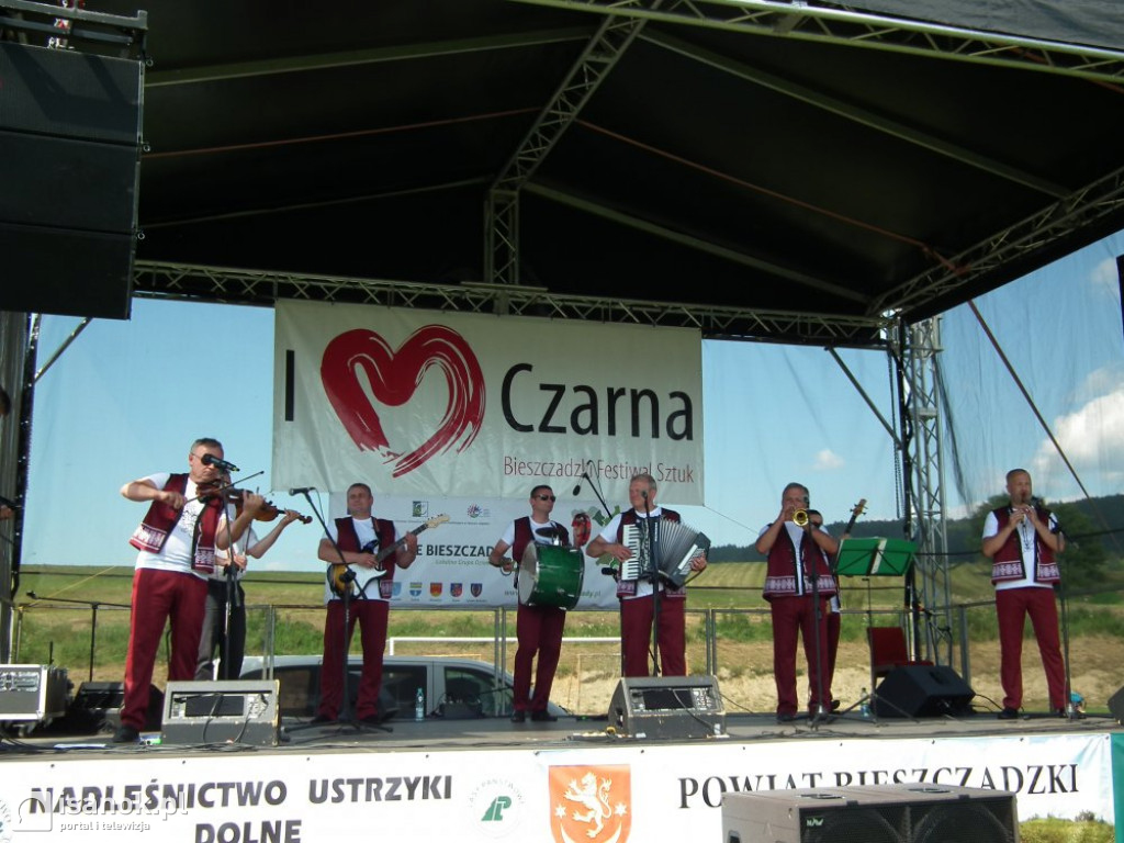 Piękne rękodzieła i regionalne potrawy podczas Bieszczadzkiego Festiwalu Sztuk w Czarnej