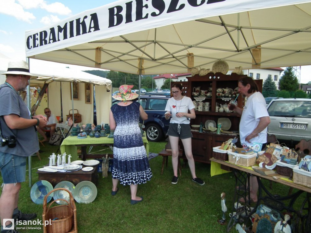 Piękne rękodzieła i regionalne potrawy podczas Bieszczadzkiego Festiwalu Sztuk w Czarnej
