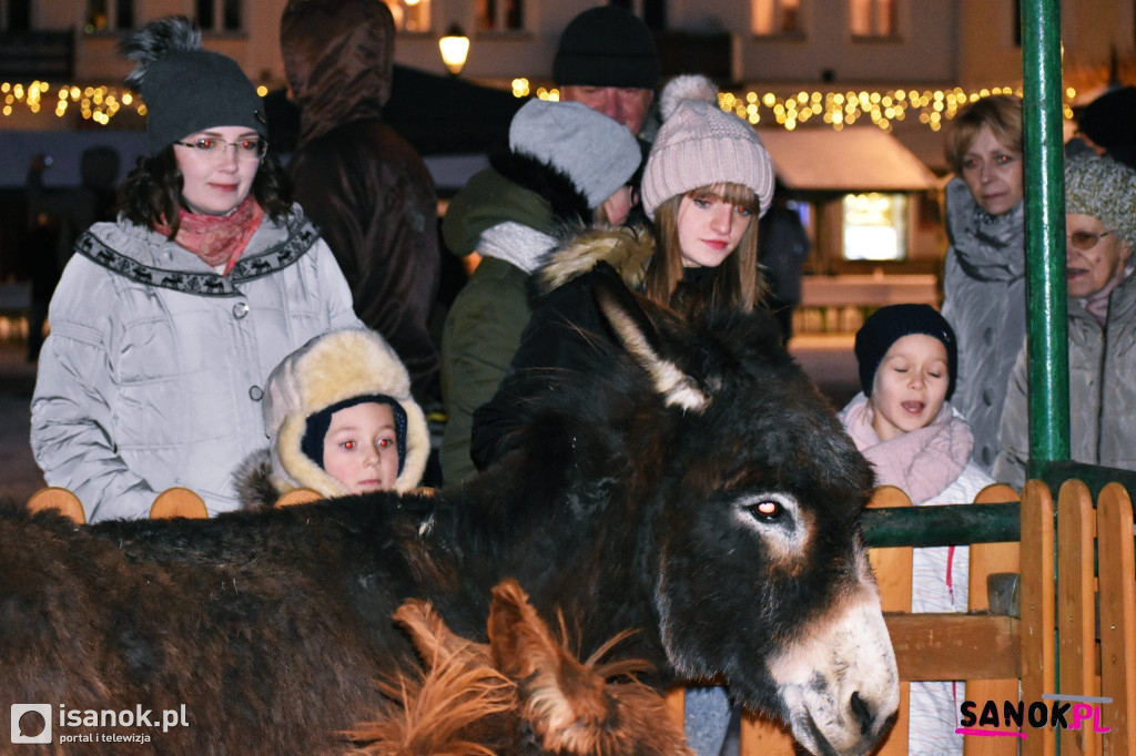 Wigilia na sanockim rynku (ZDJĘCIA)