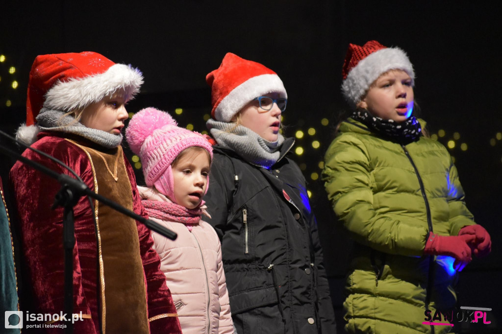 Wigilia na sanockim rynku (ZDJĘCIA)
