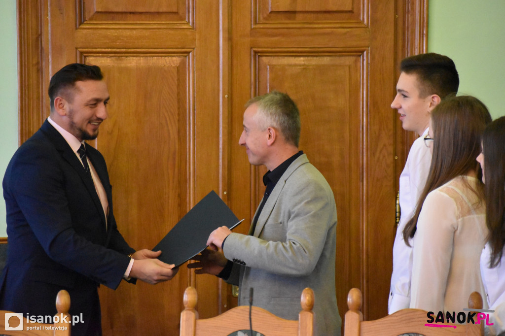 Najlepsi młodzi sportowcy z sanockich szkół