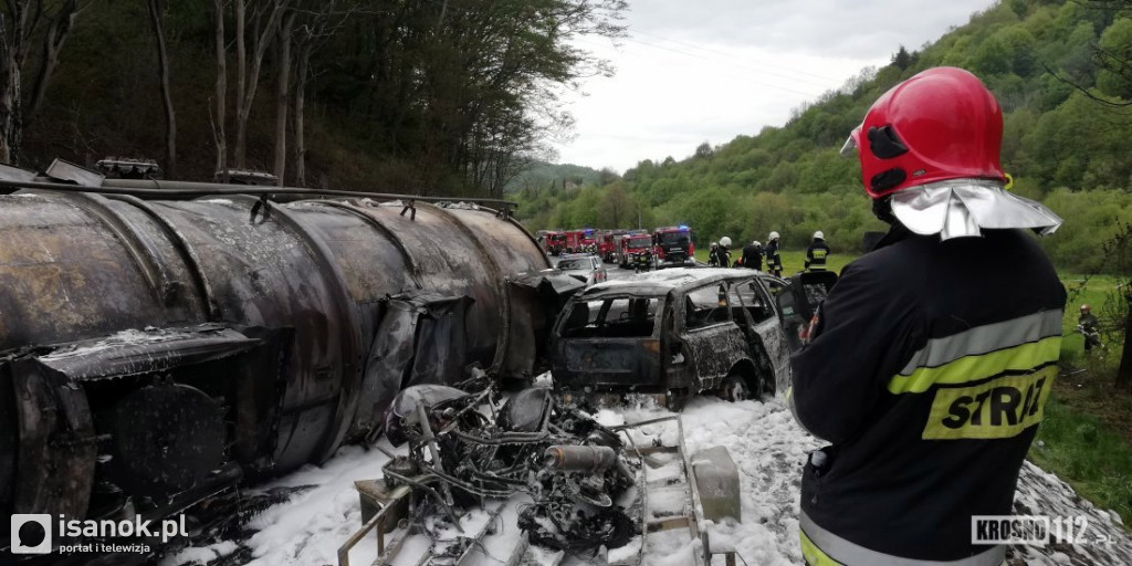 Tragiczne zderzenie trzech pojazdów