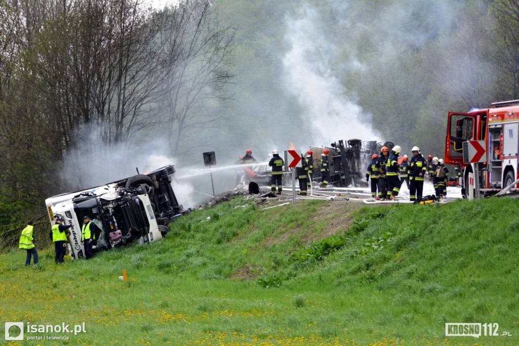 Tragiczne zderzenie trzech pojazdów