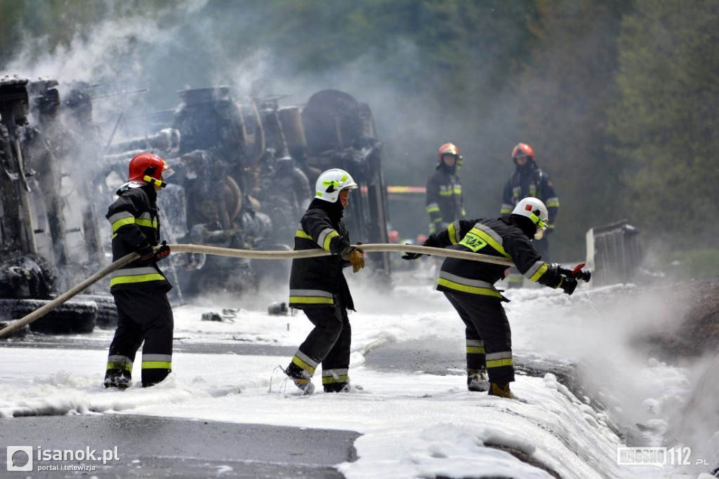 Tragiczne zderzenie trzech pojazdów