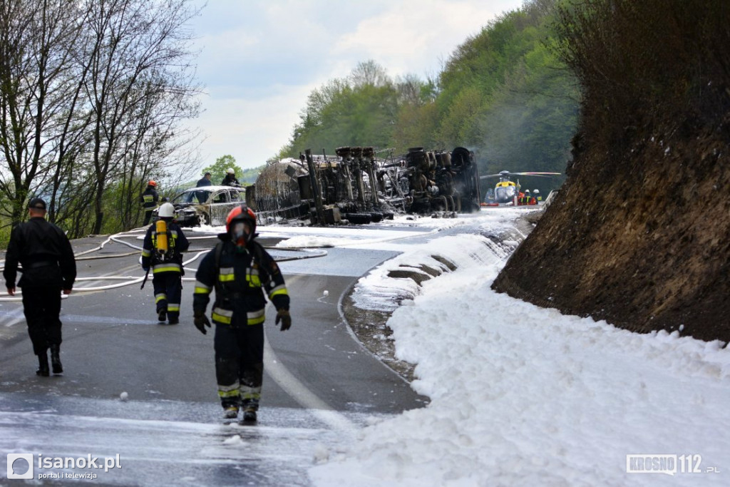 Tragiczne zderzenie trzech pojazdów