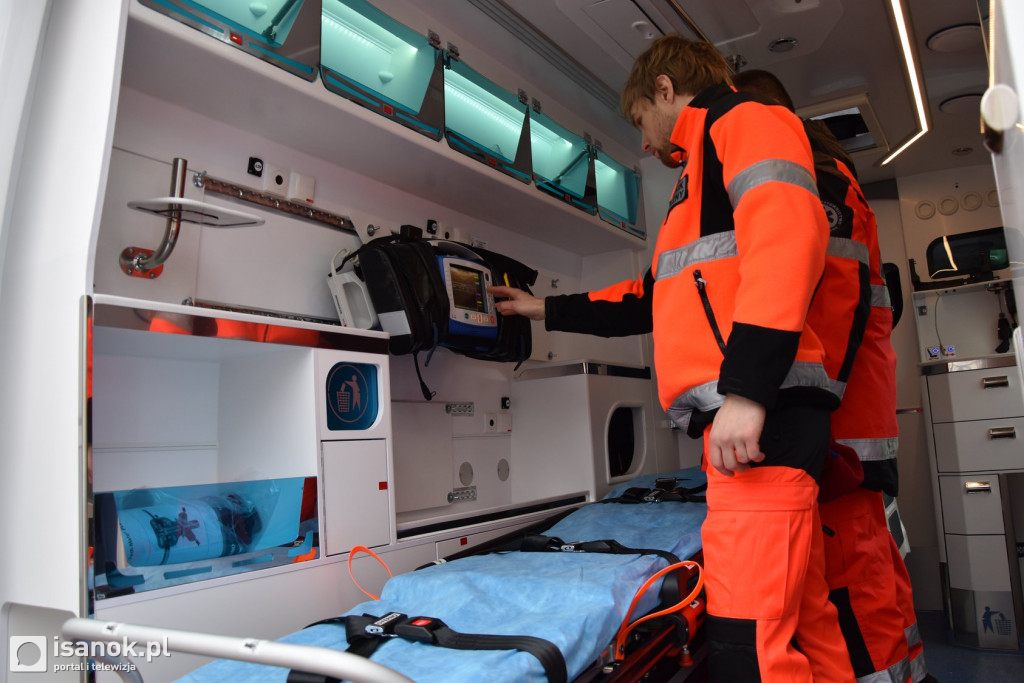 Nowe ambulanse dla Bieszczadzkiego Pogotowia Ratunkowego