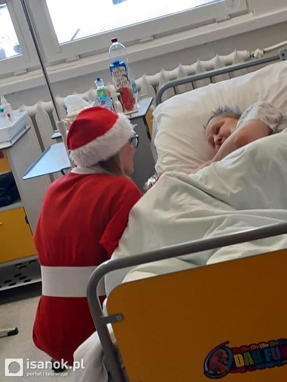 Akcja Mikołajkowa Niezapominajka stowarzyszenia SANITAS