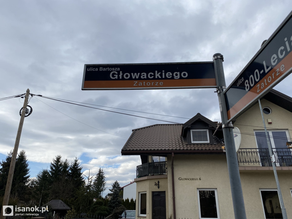 Dziurawa jezdnia na ulicy Głowackiego w Sanoku