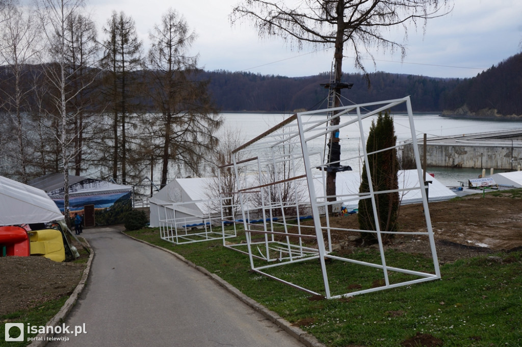 Pusta Solina w kwietniowy dzień