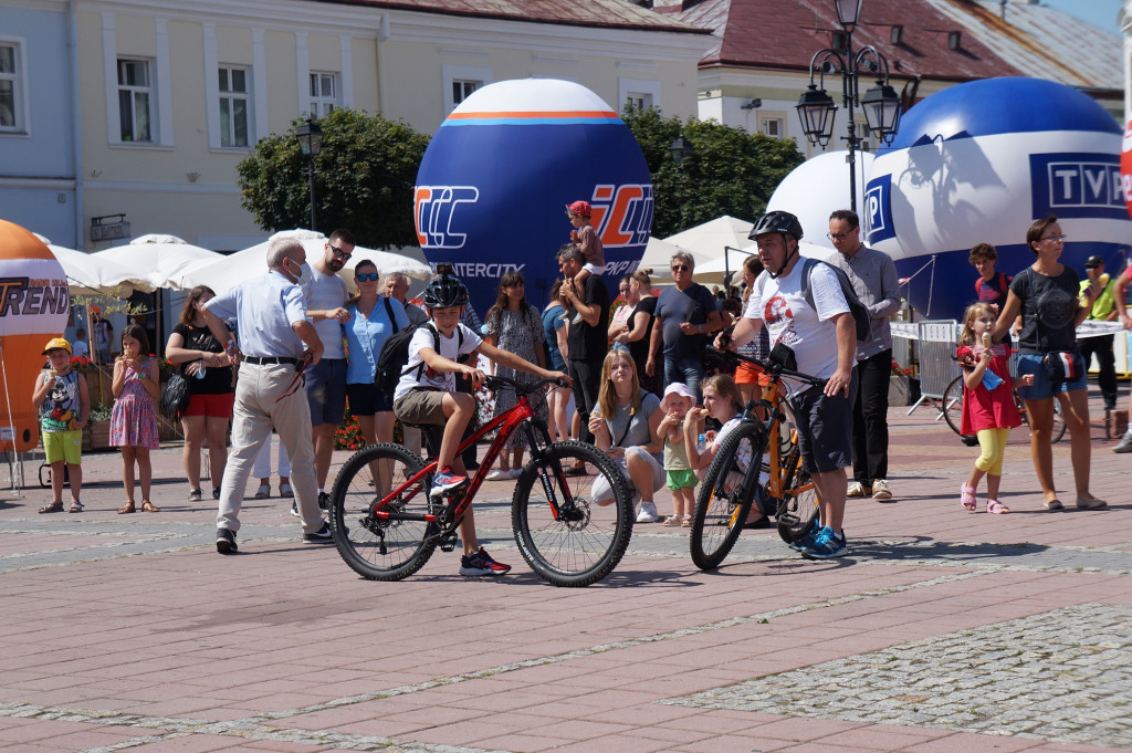 Tour de Pologne na sanockim Rynku