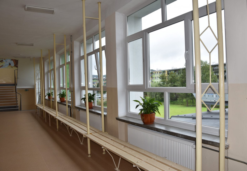 Wyremontowano wnętrze budynku ZS nr 5 w Sanoku