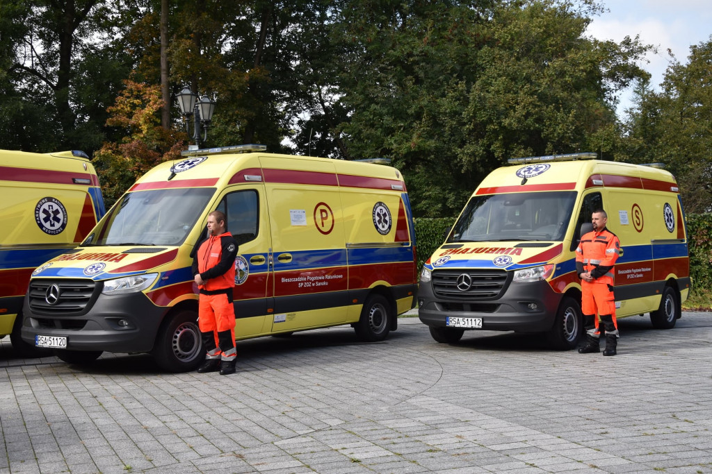 Ambulanse w Bieszczadzkim Pogotowiu Ratunkowym