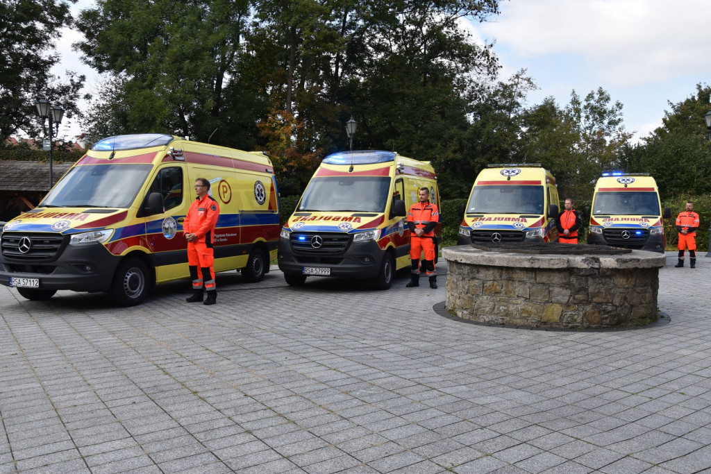 Ambulanse w Bieszczadzkim Pogotowiu Ratunkowym