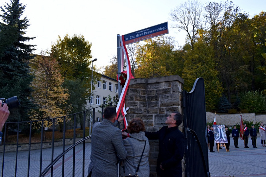 Plac Harcerski w Sanoku zmienił oficjalnie nazwę