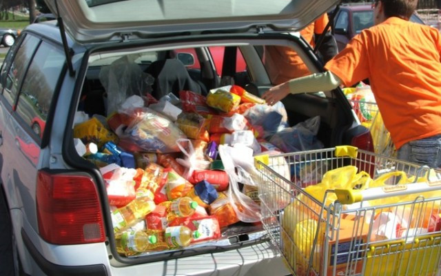 Żywność, której rolnicy nie sprzedadzą do Rosji, trafi do najuboższych