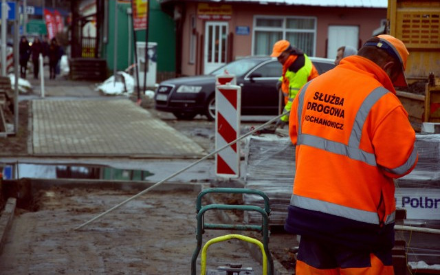 Wyremontują ponad sto metrów chodnika [ZDJĘCIA]