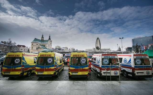 Nowy sprzęt dla podkarpackich ratowników medycznych [ZDJĘCIA]